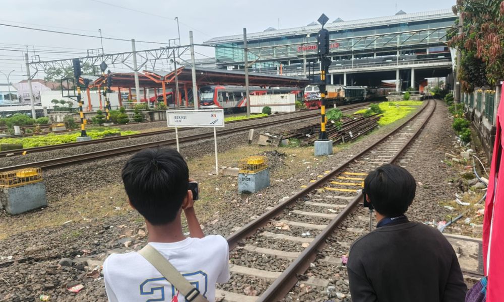 lognews.co.id foto 26 rail fans