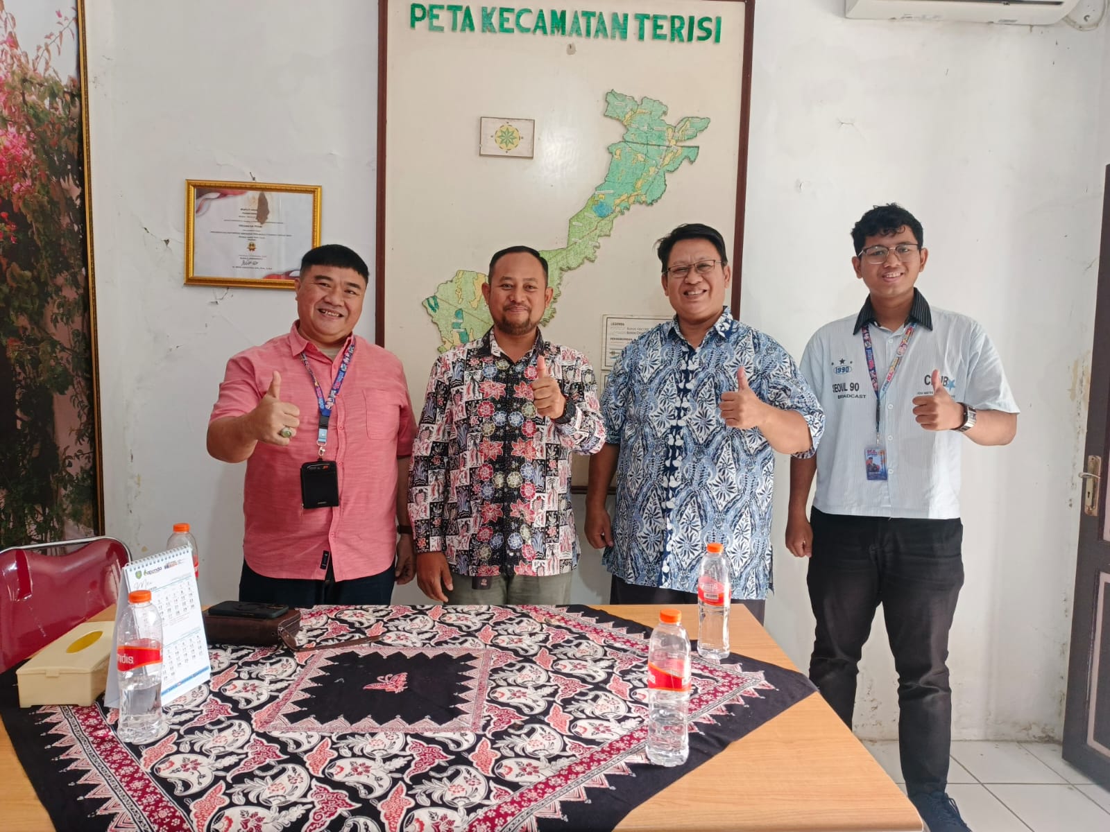 PAK CAMAT TERISI